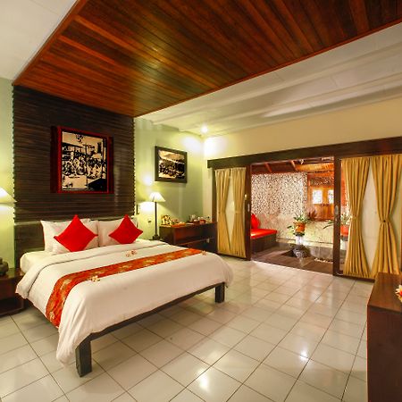 Bali Taman Beach Resort & Spa Lovina Pabean Buleleng Exteriör bild