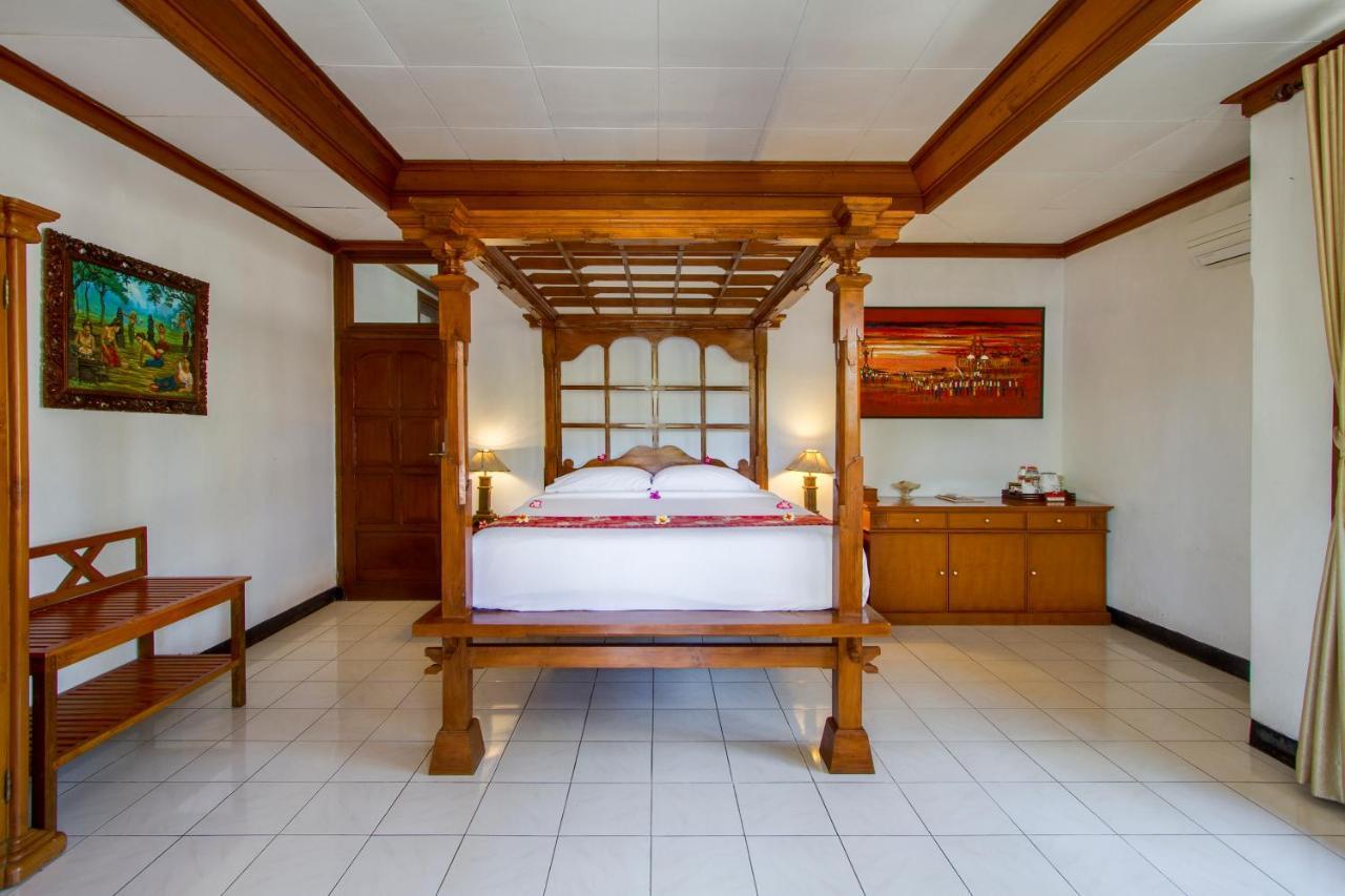 Bali Taman Beach Resort & Spa Lovina Pabean Buleleng Exteriör bild
