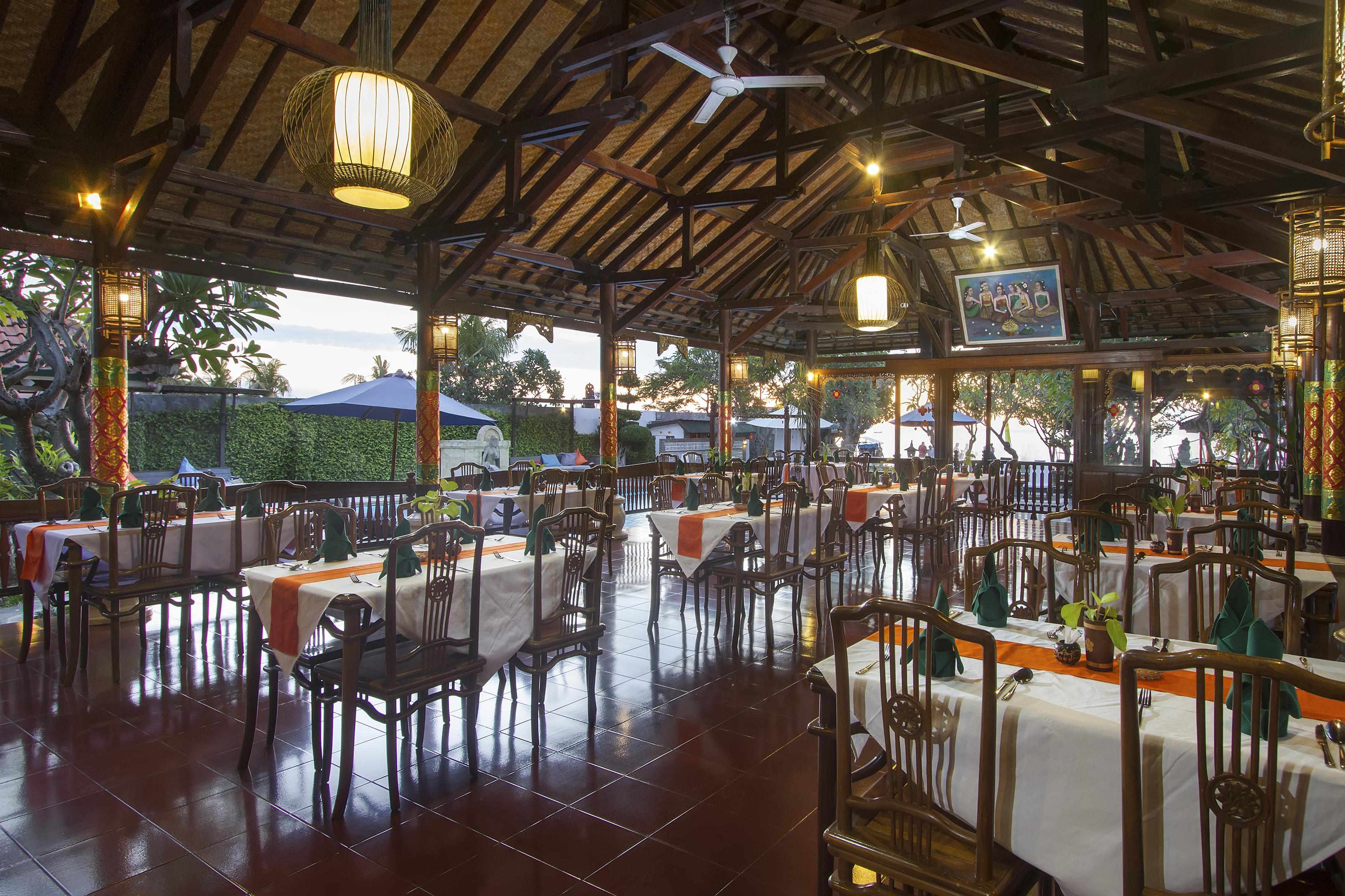 Bali Taman Beach Resort & Spa Lovina Pabean Buleleng Exteriör bild
