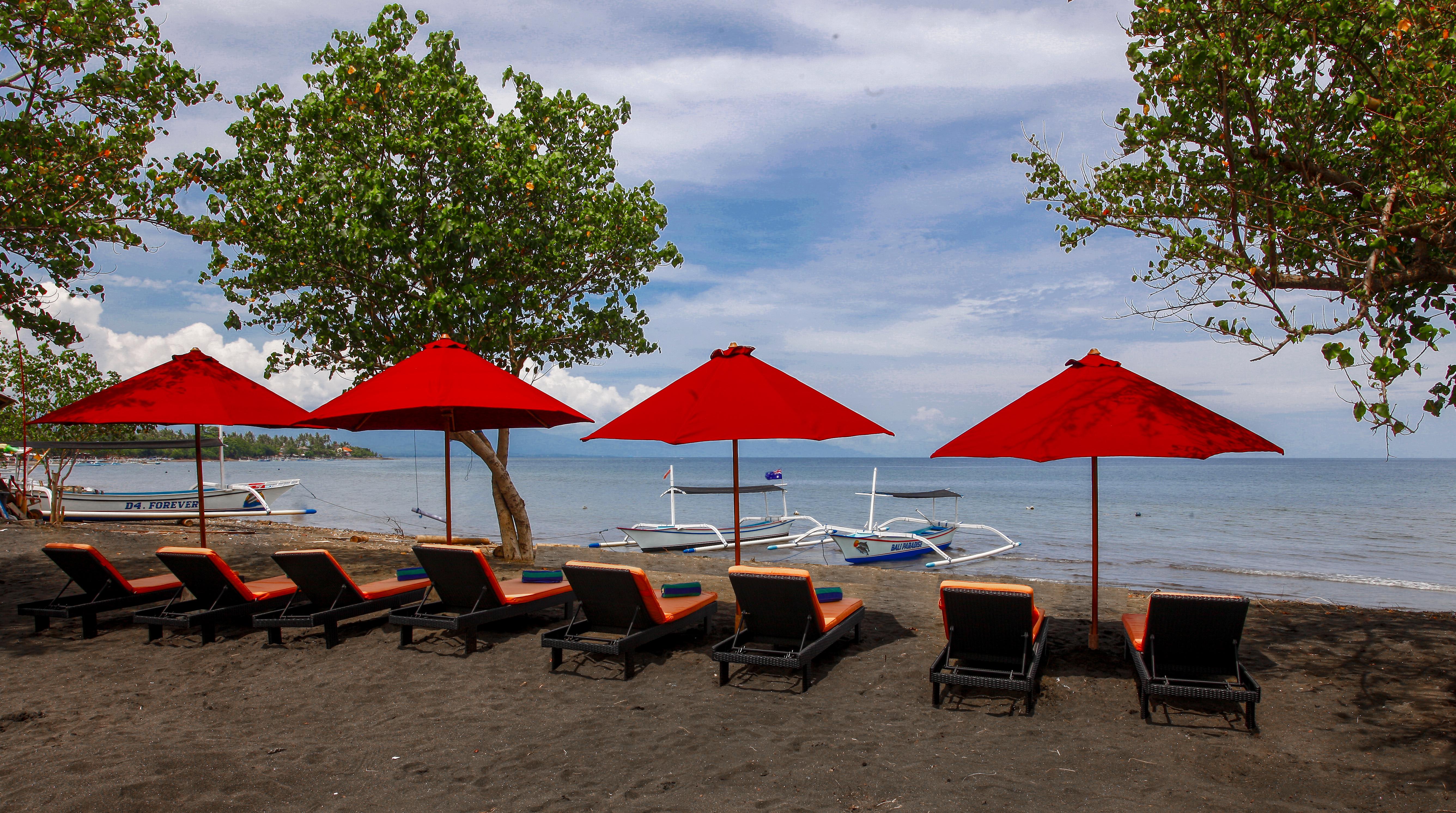 Bali Taman Beach Resort & Spa Lovina Pabean Buleleng Exteriör bild