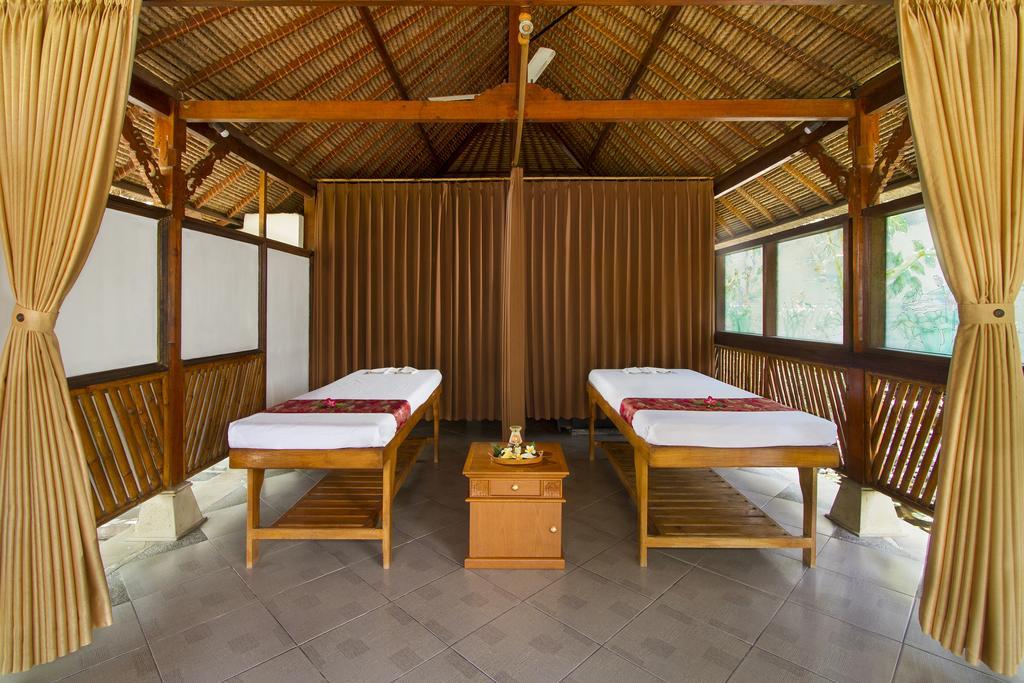 Bali Taman Beach Resort & Spa Lovina Pabean Buleleng Exteriör bild