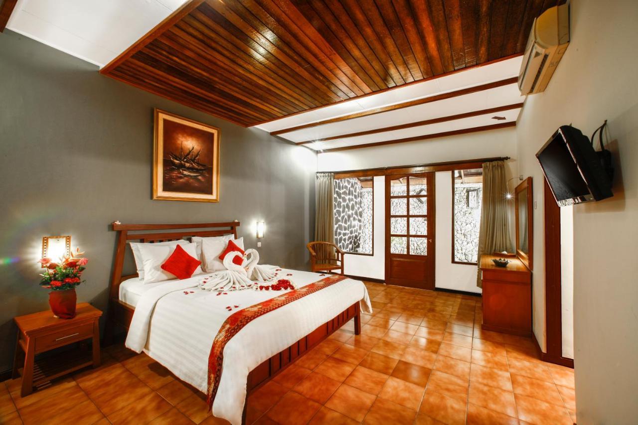 Bali Taman Beach Resort & Spa Lovina Pabean Buleleng Exteriör bild